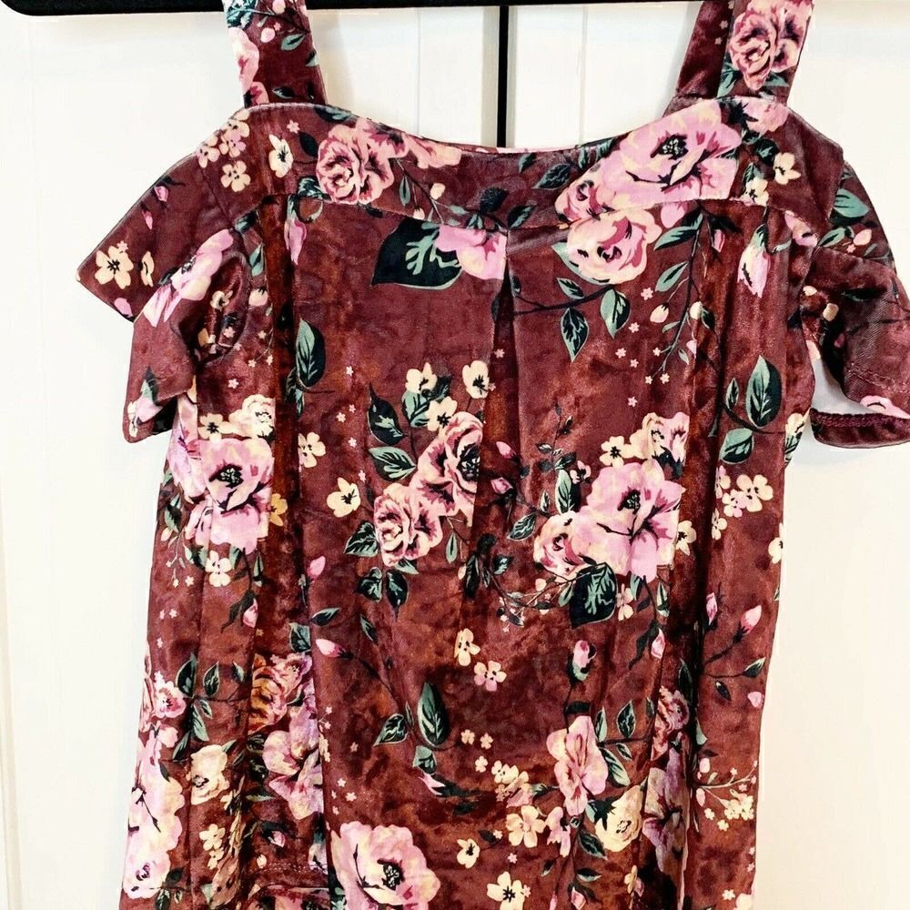 Self Esteem Juniors Top Sz S Strap Cold Shoulder Burgundy Floral Velvet - Picture 7 of 8